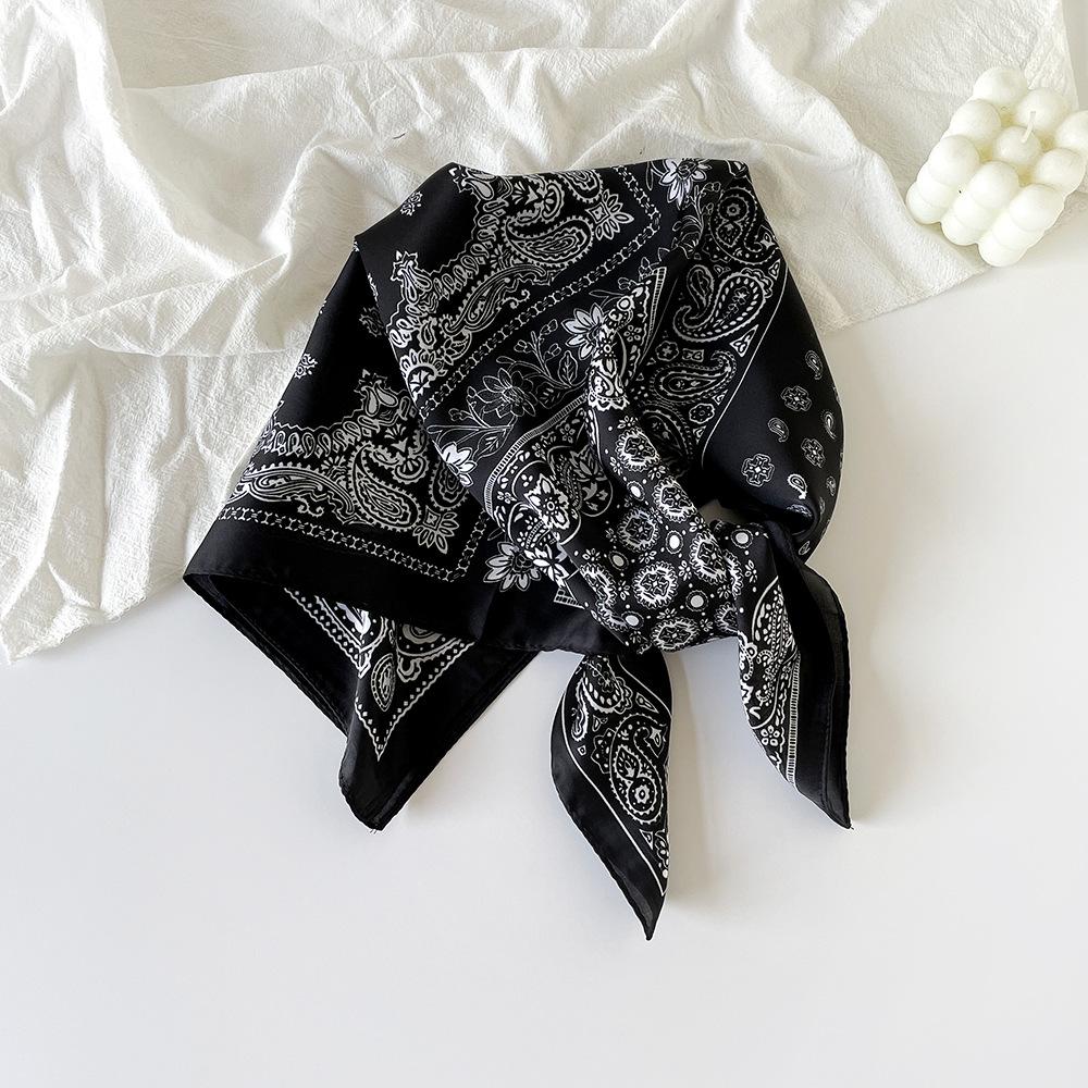 1pc Women's Paisley Printed Bandana, Silk Headscarf Elegant Headwrap For Daily Wear Skull Skeleton