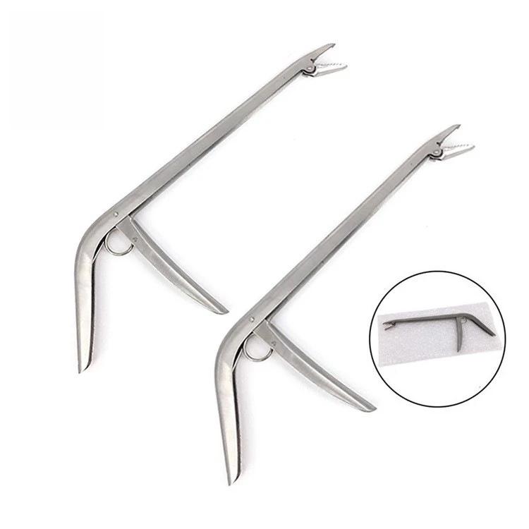 1/2Pcs Stainless Steel Unhooking Device Fish Clamp Clip Catch Remover Plier Fishing Hook Tool Fish Tackle Control Fish Pliers