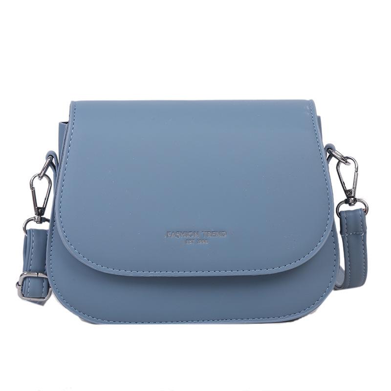 

2026 Women s Crossbody Bag: Trendy Metal Hot Stamping, Simple Niche Design, PU Single Shoulder Bag. королевский синий