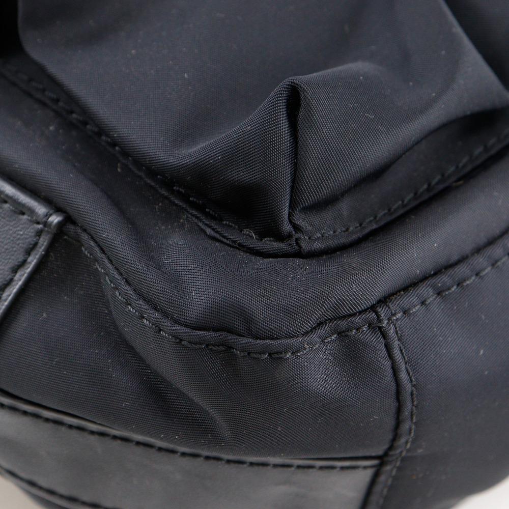 Tory Burch Tilda Umhängetasche 51332 Semi-Shoulder schwarz Nylon Damen Gebraucht