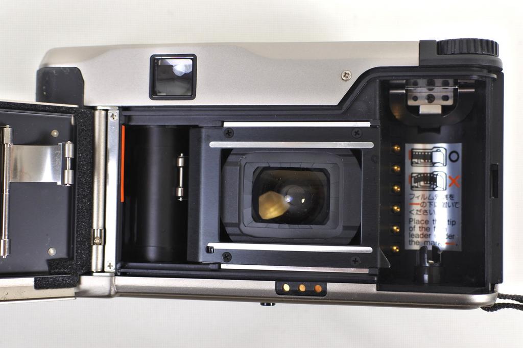 CONTAX Tvs II 35mm Point & Shoot Film Camera Kyocera from Japan