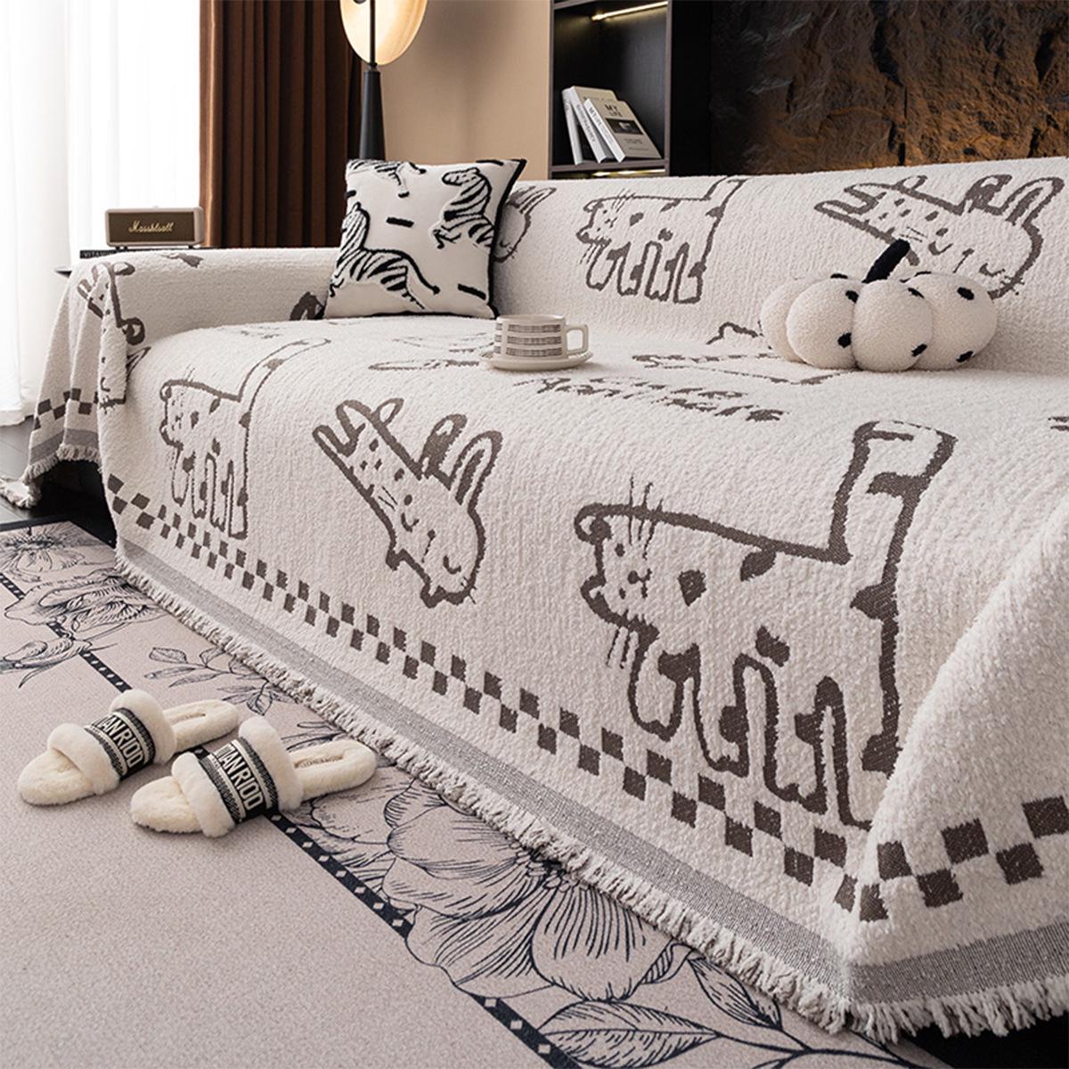 

Плюшевый нескользящий кремовый чехол на диван на все четыре сезона 150x180 cm