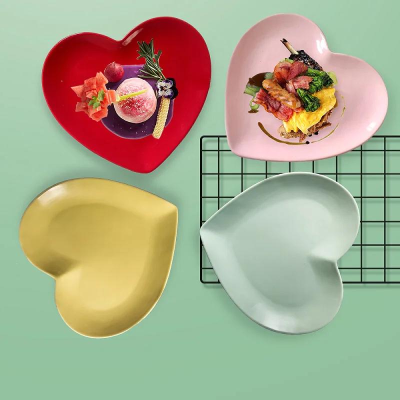 Creative Heart Ceramic Dinner Cooking Dishes Home Barbecue Salad Plate Oven Dessert Cake Plate Hotel Restaurant Tableware Modern