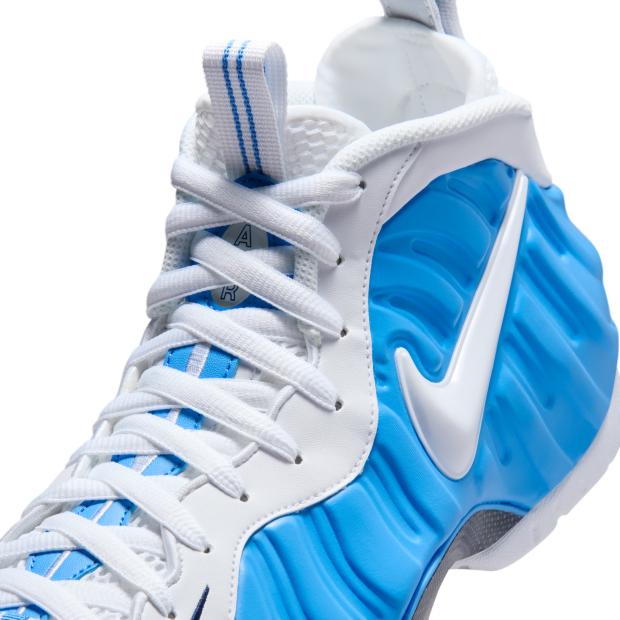 HF0794-400 Nike Air Foamposite Pro University Blue White (Men's)