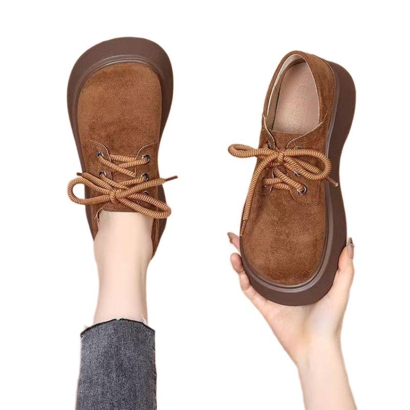 Retro Round-toe Platform Shoes for Women, Heightening Effect, Anti-slip, Versatile and Easy To Wear.