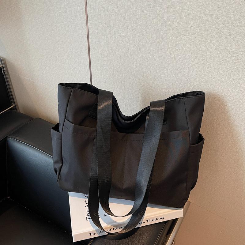 New Fashi Versatile Large Capacity Tote Bag for Women Oxford Canvas Crossbody Bag Handbag Shoulder Bag Commuter Student