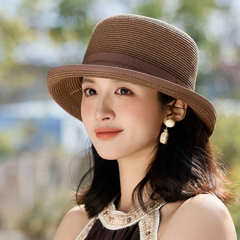 Chapeau de paille Nouveau Pare-soleil Été Mode Chapeau haut de forme Bouclé Chapeau Bob Voyage Protection Solaire Chapeau de soleil Chapeau de soleil d'extérieur Femmes
