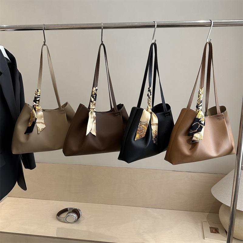Large-capacity Pleated High-end Fashionable Multi-purpose Shoulder Bag