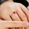 Rose Gold Plated Inlaid 5 * 7Mm Imitation Natural Ring Women'S Garnet Live Ring