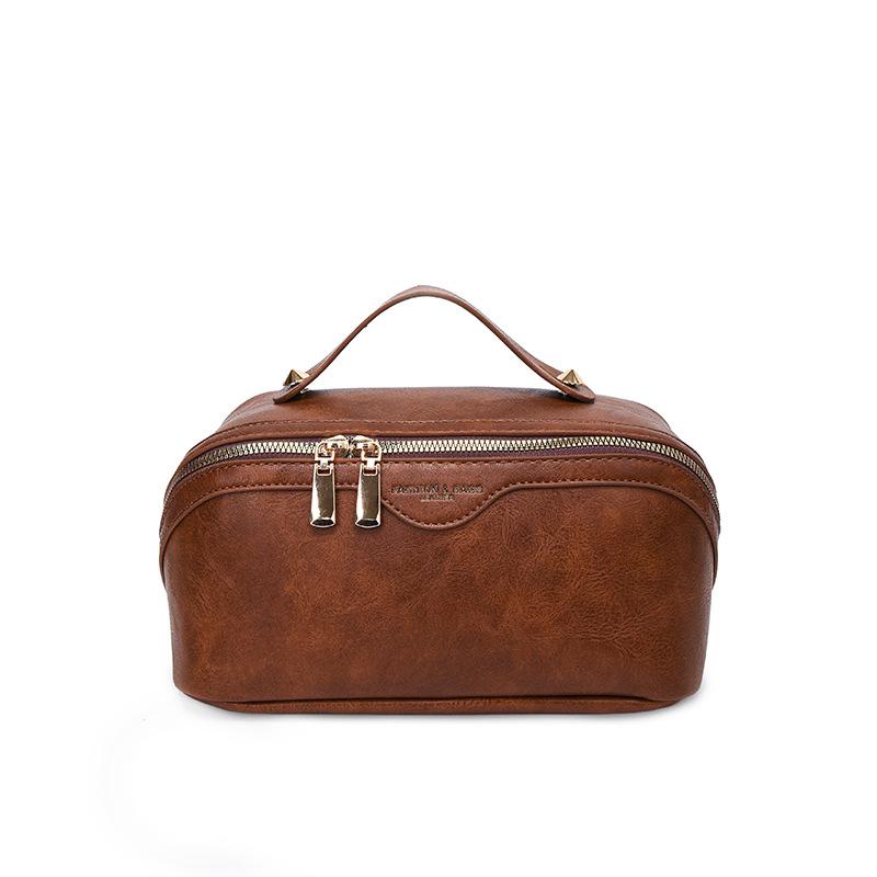 

New cosmetic bag large-capacity hand-held women s water-repellent toiletry bag storage bag