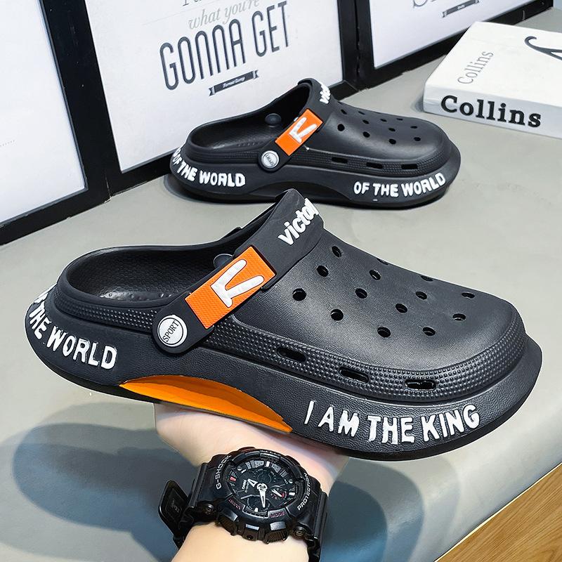

Hole shoes men s sandals new summer breathable casual garden shoes slippers men s trend lightweight beach shoes men s 39 чорний