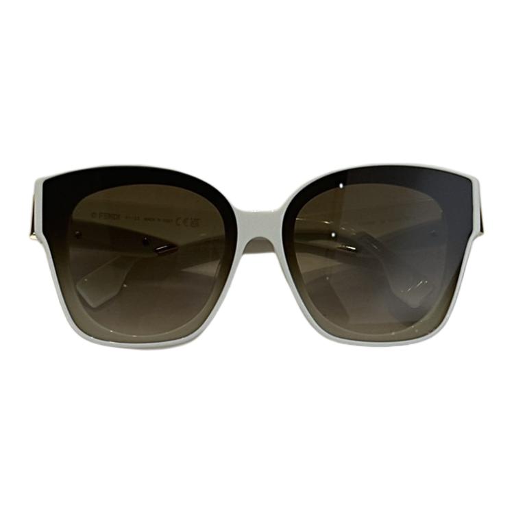 Fendi Unregelmäßige Rahmen Sonnenbrille Damen Sonnenbrille Weiß FE40098F6525F