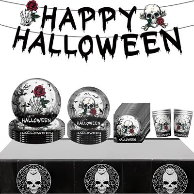 Τα Προμήθειες Πάρτι για το Χάλοουιν περιλαμβάνουν Χάρτινα Πιάτα, Ποτήρια, Χαρτοπετσέτες, Τραπεζομάντηλο, Μπάνερ