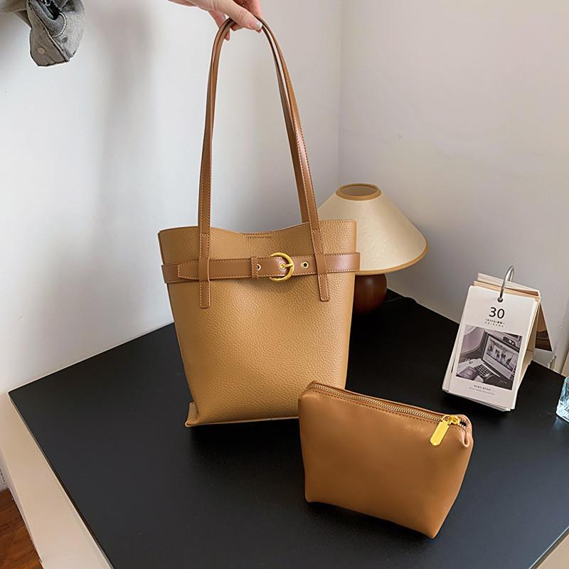 Stylish Women s Handbag 2023 New Autumn Winter Commuter Bucket Bag Popular Single Shoulder Bag