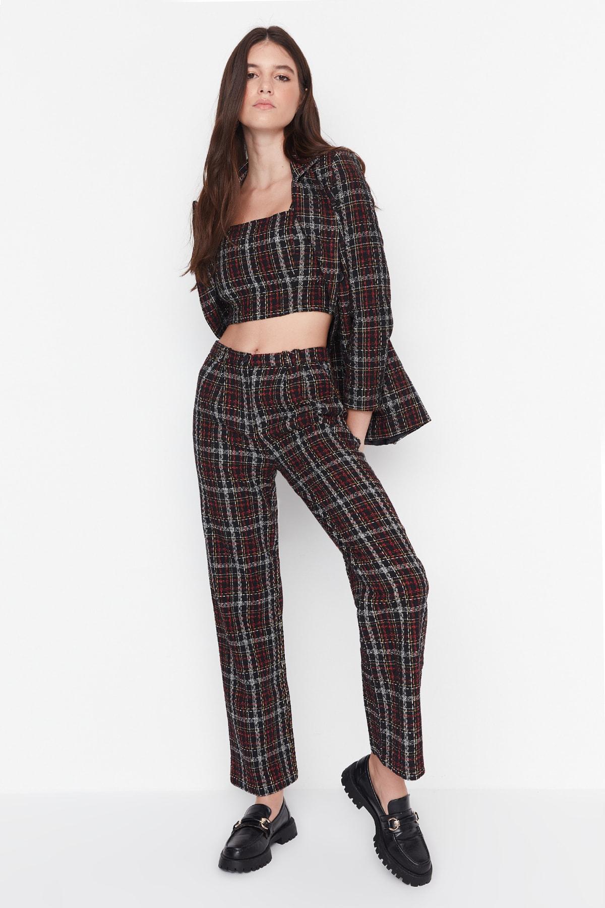 

Брюки - Черный - Широкие штанины