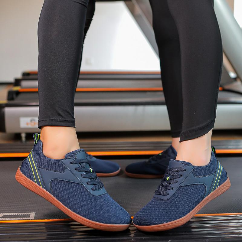 Indoor fitness men's and women's shoes Wide head walking Breathable soft sole Couple casual versatile flying woven flat foot sports casual shoes