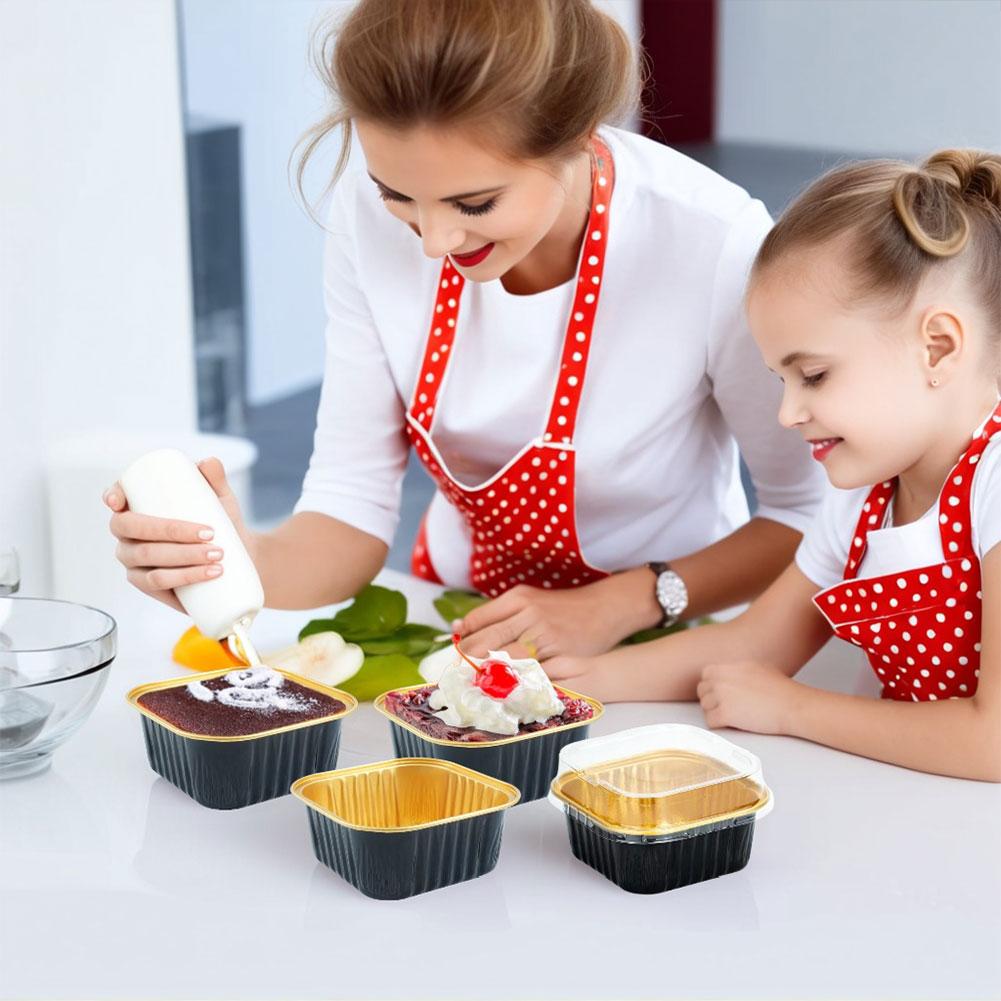25Pcs 150ml Square Mini Cake Pans with Lids & Spoons Disposable Cupcake Cups Mini Bread Containers for Wedding Birthday Party