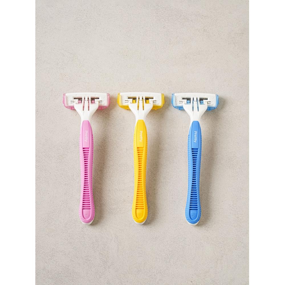 Daiso Kai Pretty 3 Blade Body Shaver  Pack Of 3