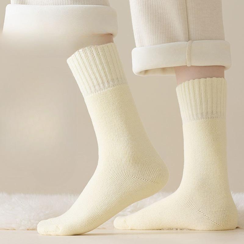Extended and Thickened Cashmere Socks for Women and The Elderly To Keep Warm In Autumn and Winter. Woolen and Fleece Sleeping Socks