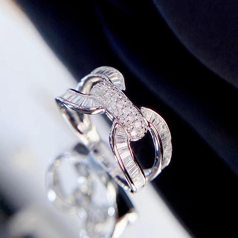 Lindon Classic Copper Alloy Zircon Ring Ladies Jewelry Wedding Promise Party Gift