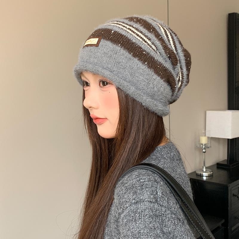 

Вязаная шапка для женщин Осень и Зима Полосатая шапка с отворотом Женская новая теплая шапка-пуловер Уличная шапка с белым поясом для защиты ушей Шерстяная шапка