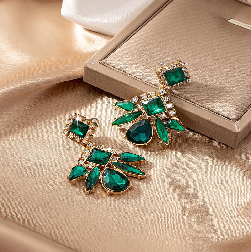 Stylish Geometric Green Rhinestone Dangle Earrings