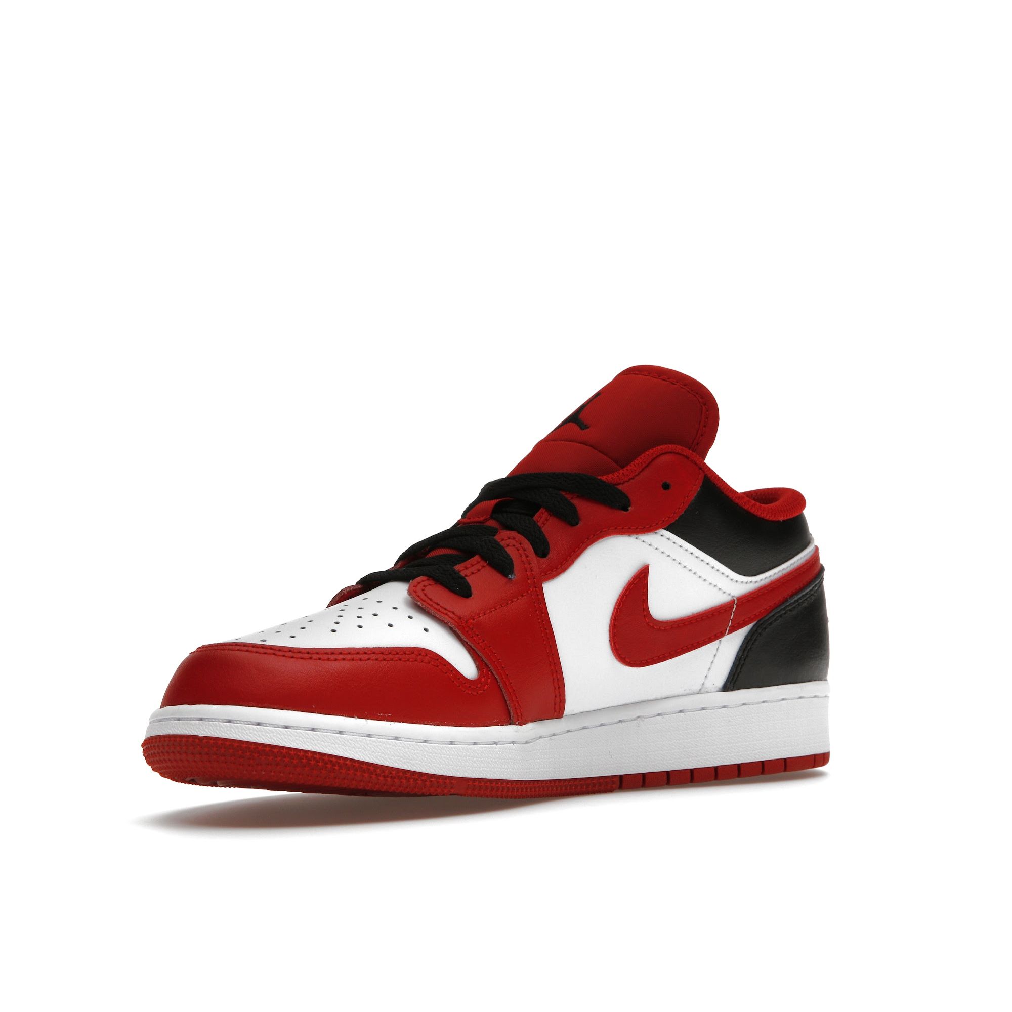 Детские кроссовки Air Jordan 1 Low GS Reverse Black Toe Red White Gym-Red 553560-163 38.5 — фото 4