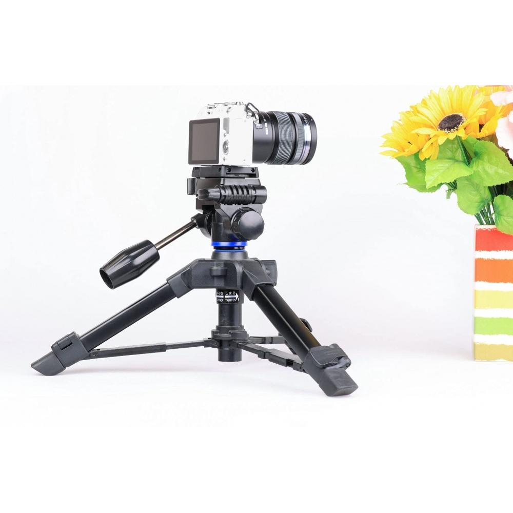 Slick Smartphone Compatible Mini Tripod GX-m Compact with Built-in Smartphone Holder, 3-way Head, Quick Shoe Type, Load Capacity 1.5 Kg 217306