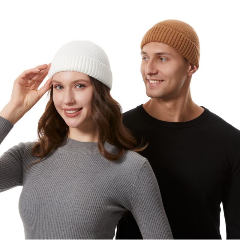 Source Autumn and winter short knitted wool hats men's and women's thermal covers, cold hats, melon fur hats, yuppie sailor hats