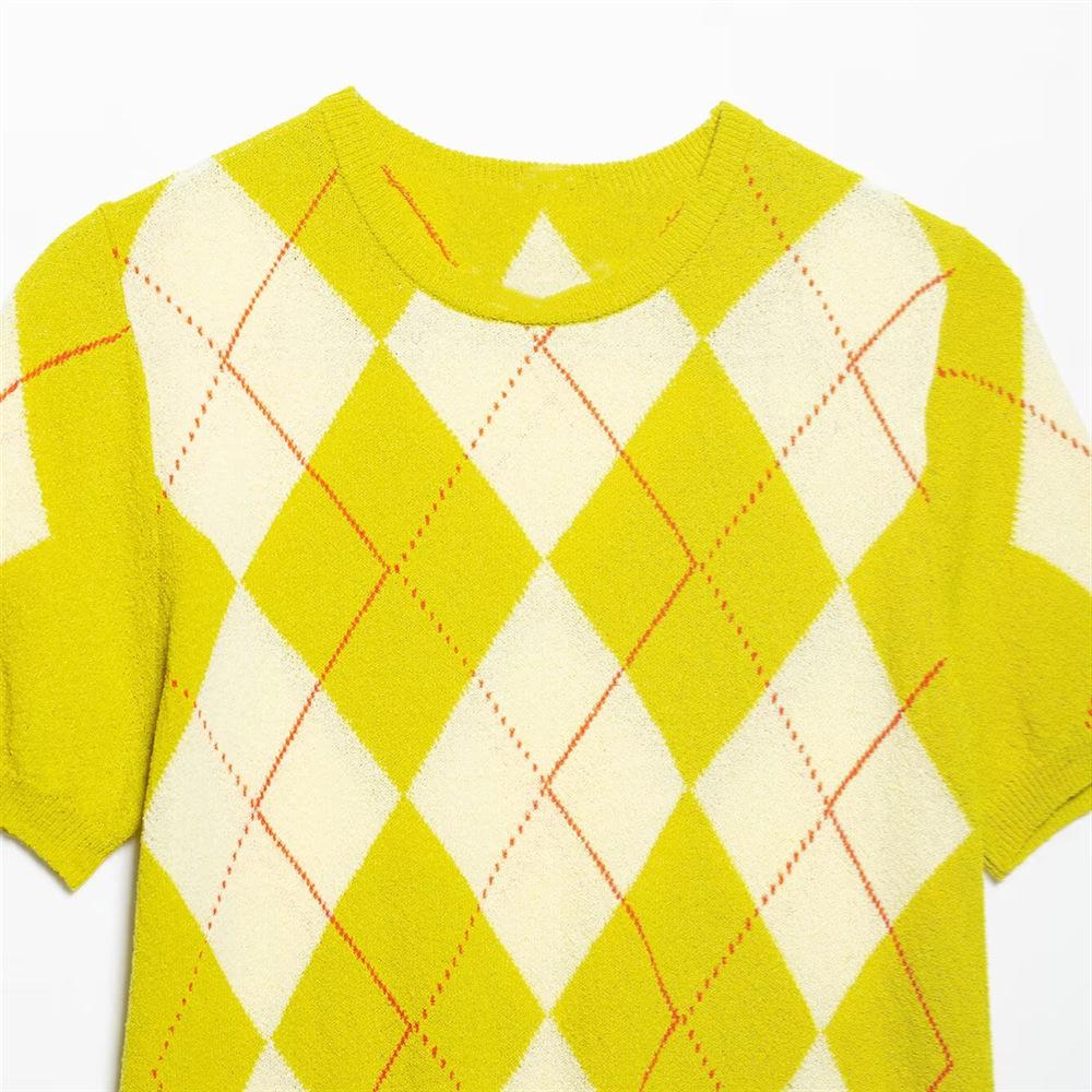 2025 Spring/Summer Women's Slim-Fit Diamond Pattern Knit Top