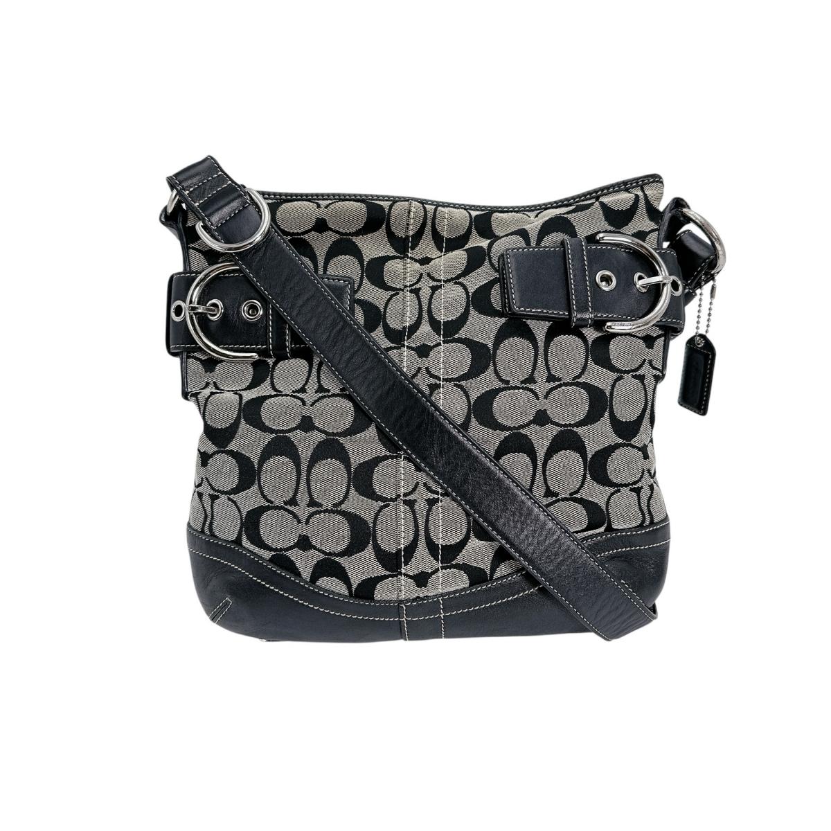 COACH Signature Diagonally hung Shoulder Bag leather black Women K05M-3574 Used