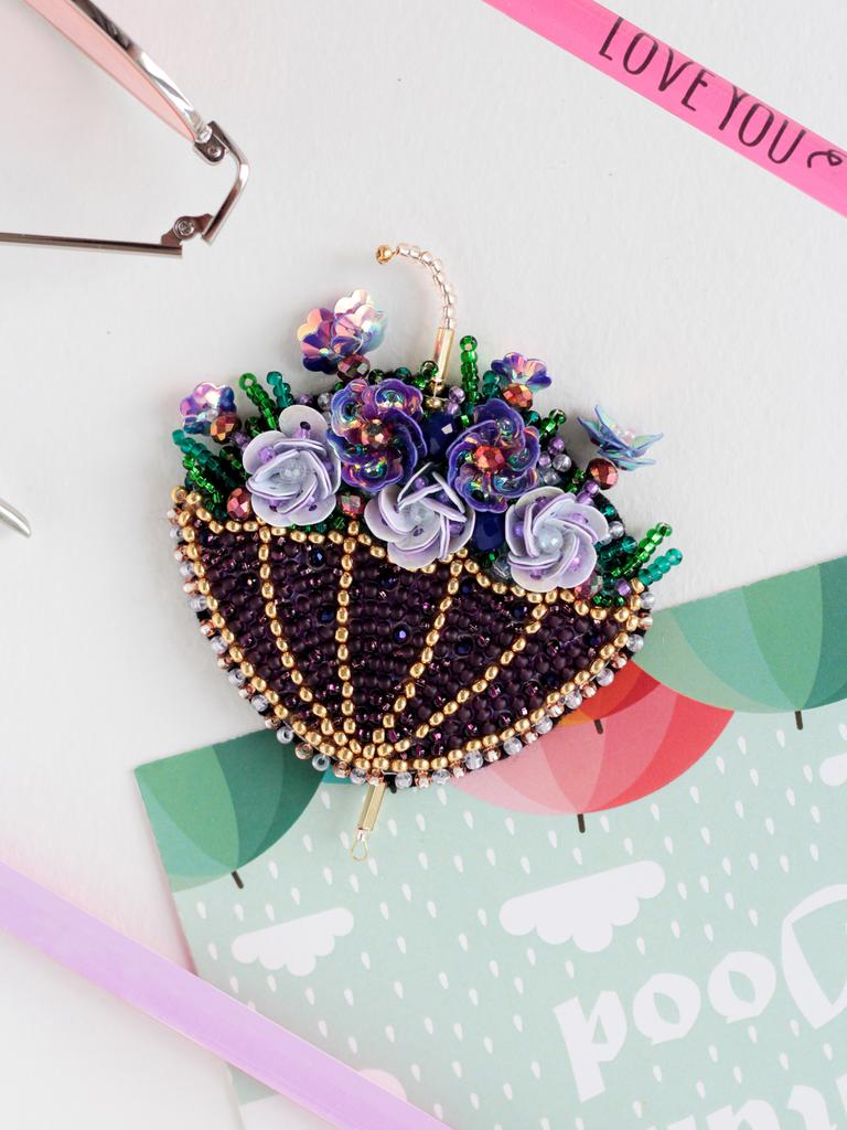 Set für Perlenstickereidekorationen auf natürlicher Kunstleinwand Abris Art-Sortiment