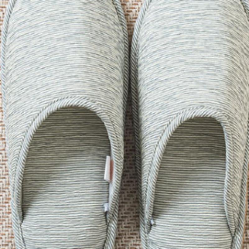 Daiso Fluffy Clogged Living Room Shoes 230 250 Mm Blue