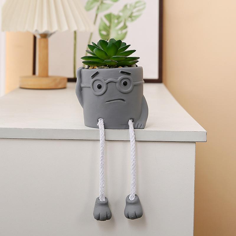 

Green Plant Hanging Foot Doll Ornament: Cute Cement Candle Holder for Home Decor
