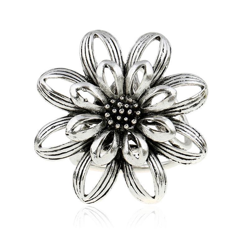 Klip damski Retro Alloy Flower Circle Hollow szal Szaliki Szalik Klamra Euramerican