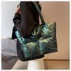 Large-capacity bag women's autumn and winter new down jacket bag trendy versatile portable shoulder bag tote bag