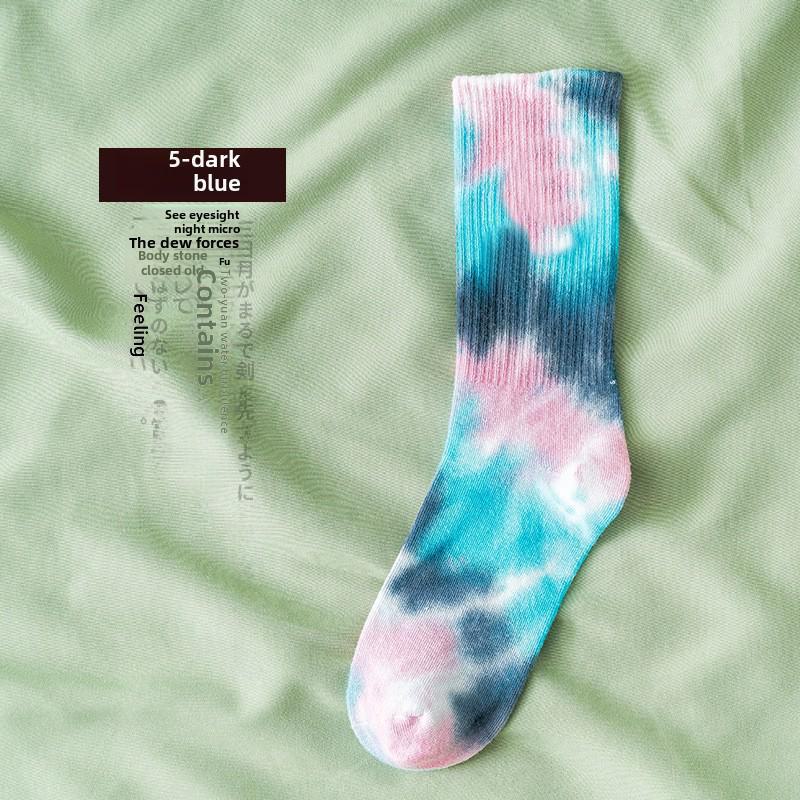 

Носки средней длины из хлопка с градиентным узором Tie-Dye — женская уличная мода и спортивный тренд One Size темно-синий