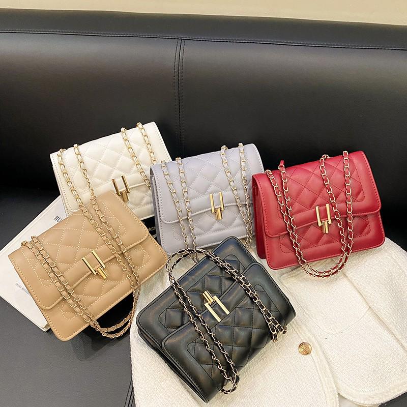 2025 Fashion Diamond Lattice Chain Shoulder Bag: Versatile Korean Crossbody for Commute