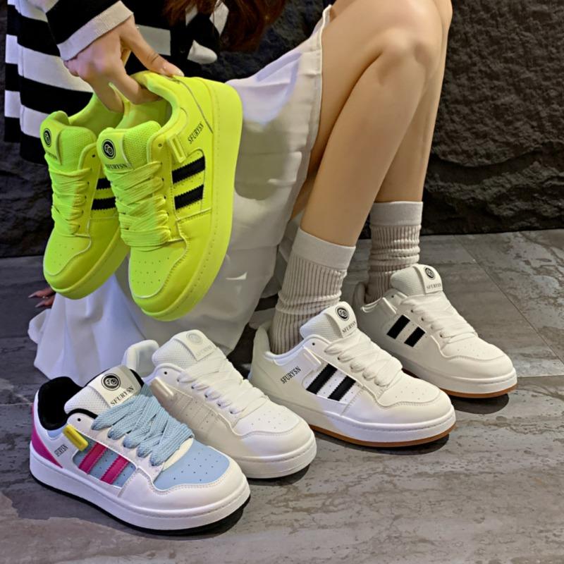 Fashion Women Sneakers New Fashion Aerating Plate Shoes for Women All-Matching Platform couple White Shoes Outdoor Casual Sneakers Women