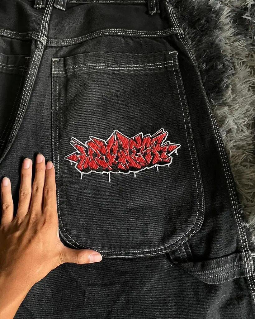 Men's Y2K Retro Hip Hop Embroidered Denim Shorts - High Waist, Casual & Versatile.