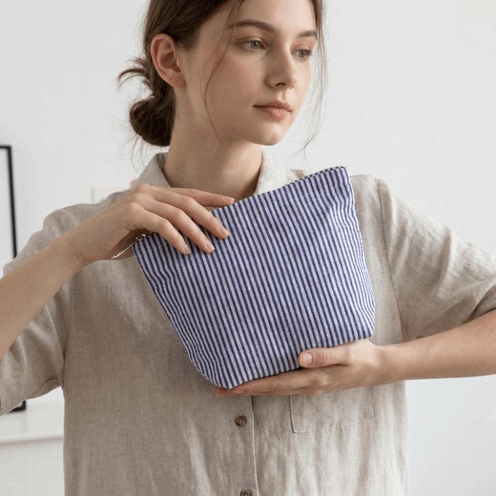 Large Capacity Makeup Bag Korean Style Women Toiletry Bag Fashion Striped Cosmetic Bag Daily Use