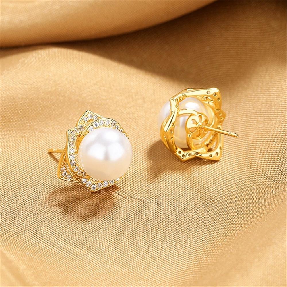 Boucles d'oreilles Puces Mignonnes pour Femme Petit Zircon Blanc Couleur Or Vintage Cadeau de Mariage Fête Pour Femmes