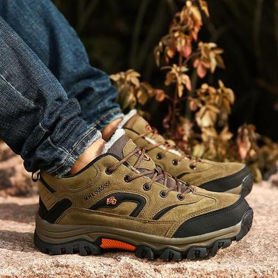 Men's Large Hiking Shoes: Trendy Autumn/Winter Velvet-Lined Low-Top Outdoor Sports Shoes