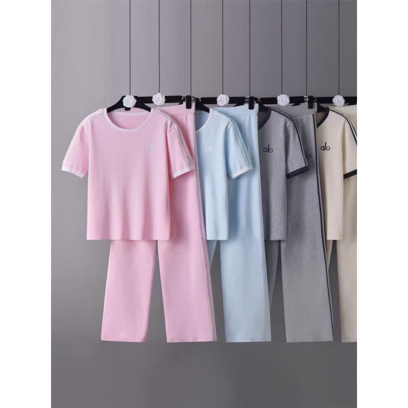 Conjunto de Verão Europeu Elegante de Duas Peças: Conjunto Esportivo Feminino de Camiseta de Manga Curta e Calça Longa