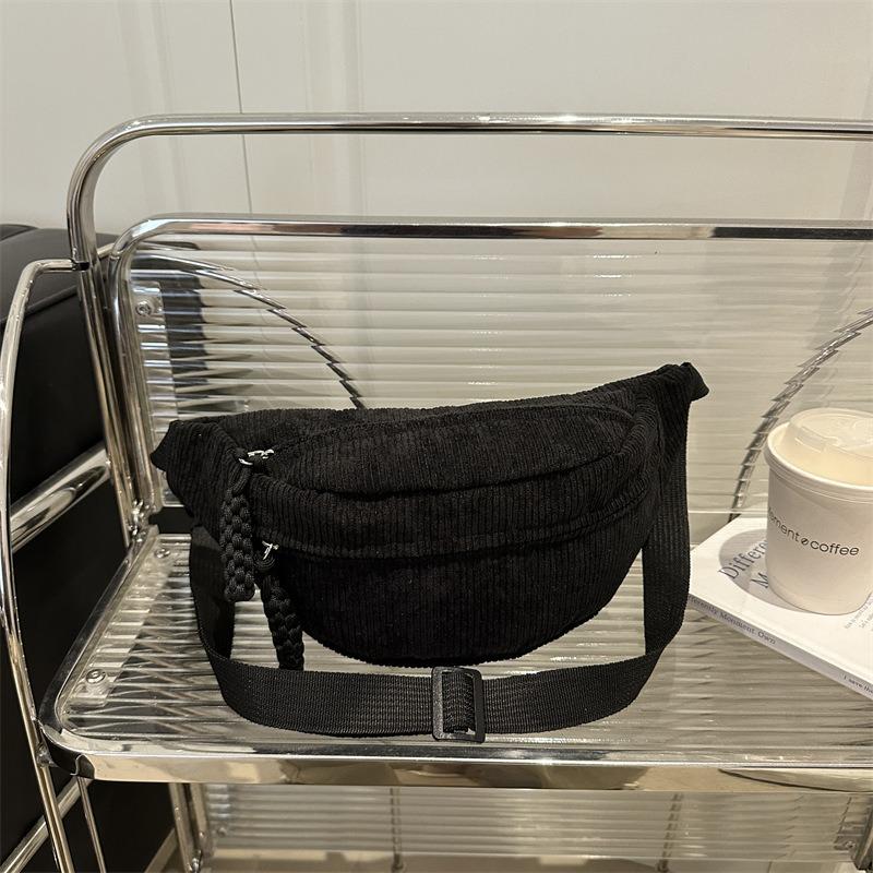 Solid color simple shoulder messenger bag autumn new niche versatile casual bag breast bag fanny pack
