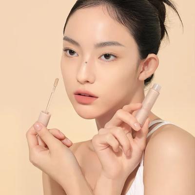 Correttore liquido Skin Fit Cover