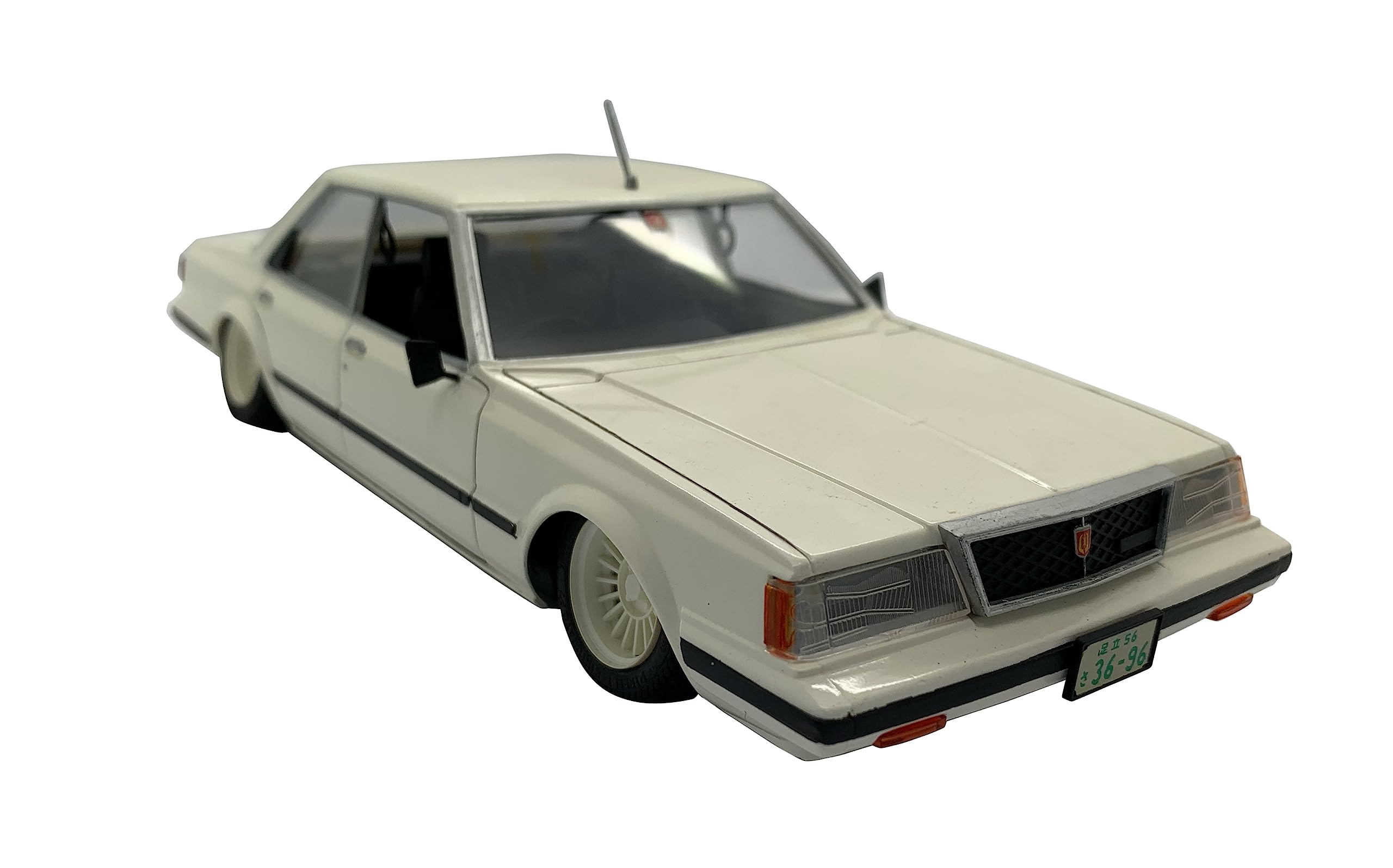 

Fujimi Model 1/24 Inch-Up Series No. 128 Toyota Mark II Grande GX61 ID-128