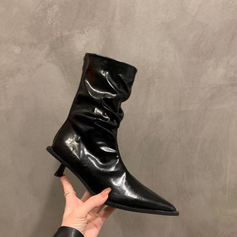 Fashion New Style Vintage Women's Thin Med Heels Ankle Boots Women Winter Shoes Pleated Pointed Toe Short Boots Designer Leather Boots