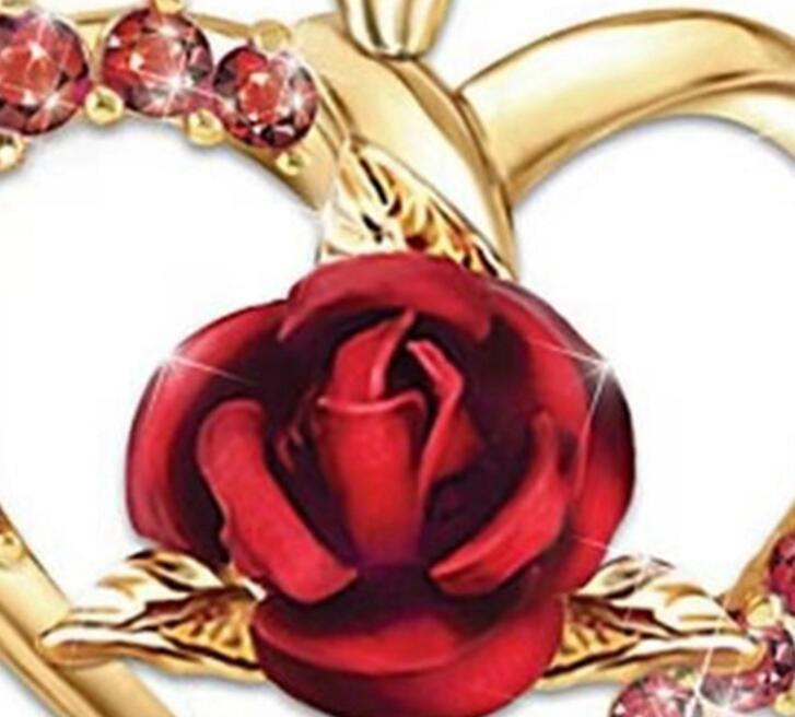 Gold-plated Heart-shaped Ruby Rose Pendant Necklace Love Necklace Romantic Luxury Anniversary Gift