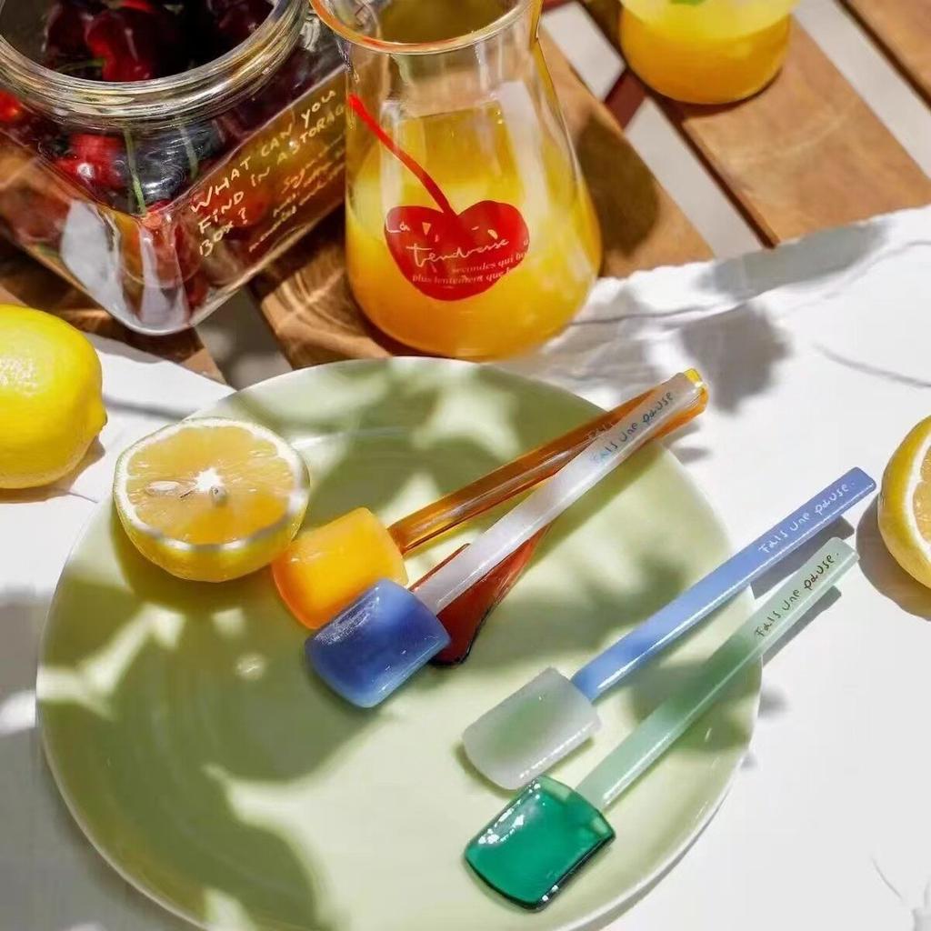 Korean-style Two-color Long Handle Glass Spoon Pudding Ice Cream Dessert Spoon Simple Heat-resistant Coffee Mixing Spoon